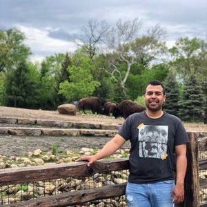 Meet your Posher, Leonardo